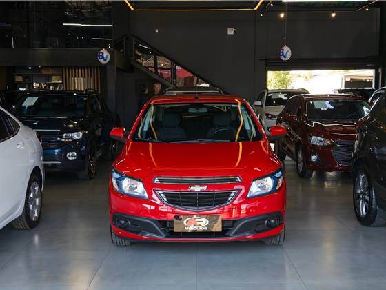 CHEVROLET ONIX 1.4 MPFI LT 8V FLEX 4P MANUAL CHEVROLET ONIX 1.4 MPFI LT 8V FLEX 4P MANUAL